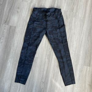Camo Lululemon leggings